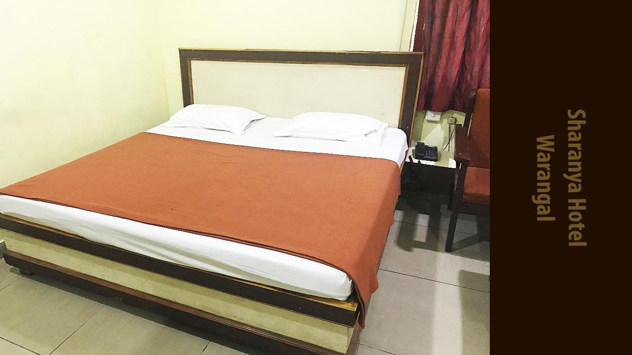 Sharanya Hotel Warangal Eksteriør bilde